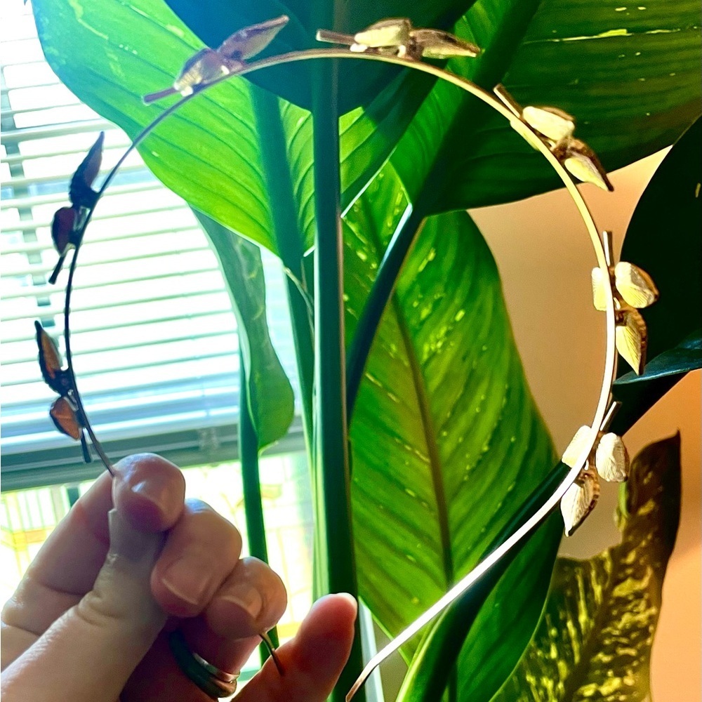 NWOT Gold Laurel Leaf Headband Crown Grecian Goddess Festival Bridal Boho Tiara - Picture 3 of 9